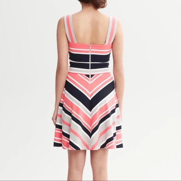 Banana Republic x Milly Collection Striped Fit & Flare Dress - Size 8 - Picture 2 of 8